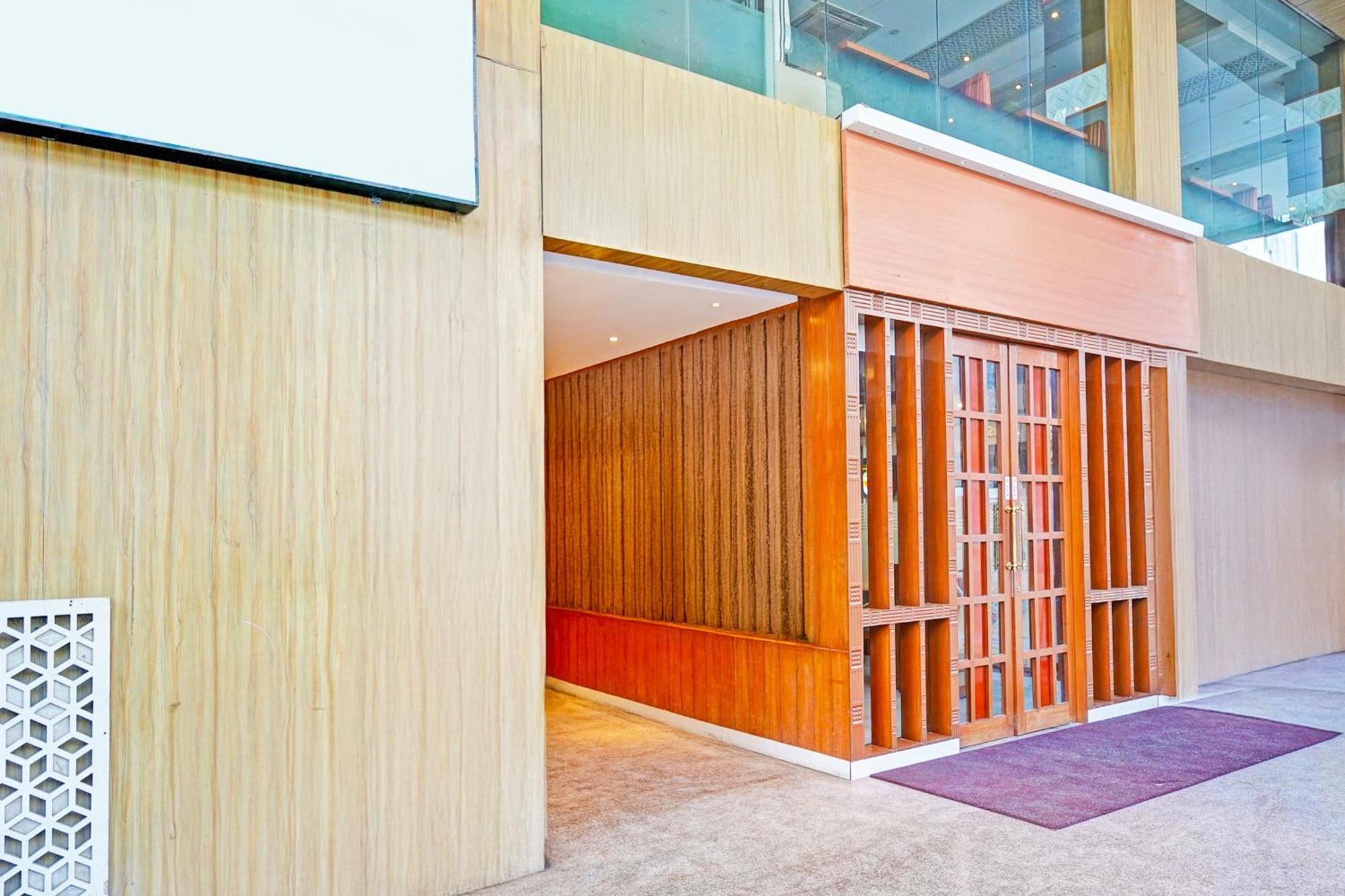 Super Collection O Marathahalli Formerly Krishna Boutique Bangalore Exterior foto